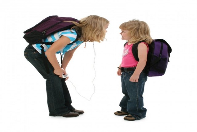 Όταν η σχολική τσάντα προκαλεί προβλήματα στη σπονδυλική στήλη