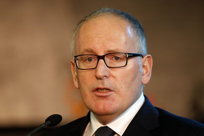 “Τα κράτη μέλη της ΕΕ θα σεβαστούν την απόφαση για τους πρόσφυγες”