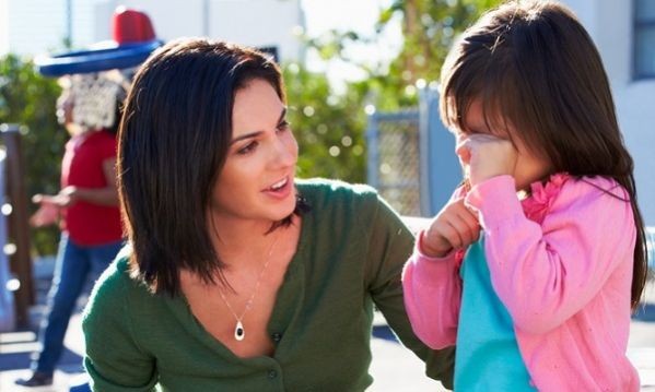 Όταν το παιδί δεν θέλει να πάει σχολείο – Η συμβουλή του ειδικού