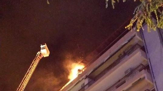 Θεσσαλονίκη- Εικόνες από τη φωτιά στο διαμέρισμα με τους δύο νεκρούς- ΒΙΝΤΕΟ – ΦΩΤΟ