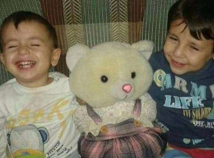 Η τραγική ιστορία πίσω από τις ΦΩΤΟ που συγκλονίζουν