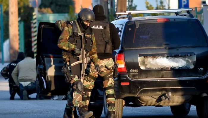 Έρευνα της Αντιτρομοκρατικής στον Μαραθώνα για τον Πετρακάκο