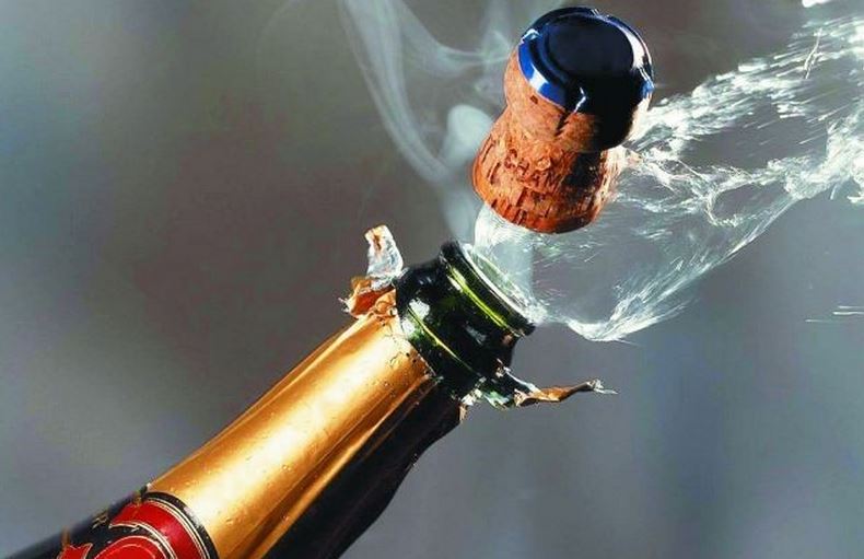 Σαμπάνια του 1915 πωλήθηκε σε τιμή ρεκόρ