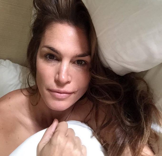 Δείτε την όμορφη κόρη της Σίντι Κρόφορντ που έγινε μοντέλο – ΦΩΤΟ