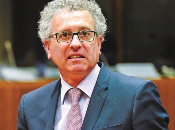 Πρόταση στο Ecofin για χαλάρωση δημοσιονομικών λόγω προσφυγικού