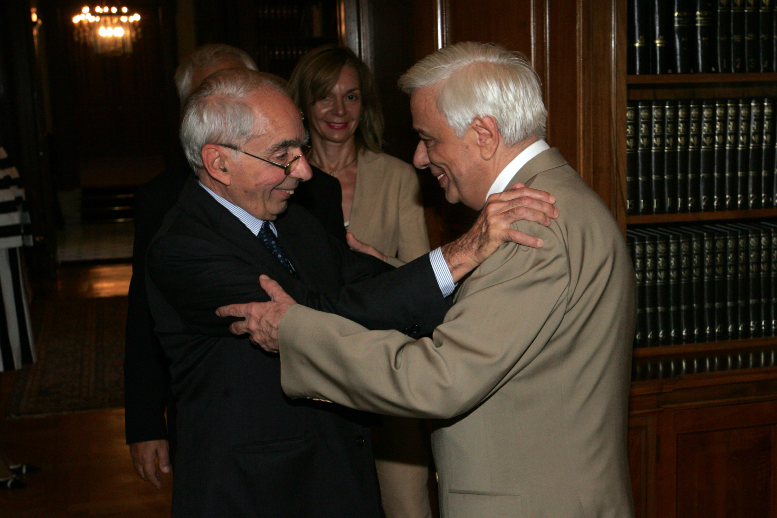 Υπέρ της κοινής αντιμετώπισης του μεταναστευτικού Παυλόπουλος και Αμάτο