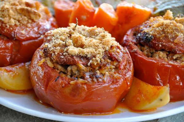 “Δημοψήφισμα” στα social media για τα γεμιστά της Φωτίου – ΦΩΤΟ