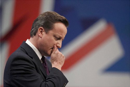 Ο Κάμερον καλεί σε διευθέτηση του συριακού πολέμου