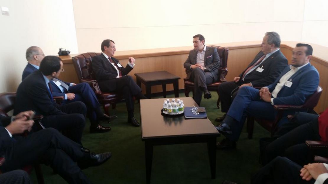 Η συνάντηση Τσίπρα – Αναστασιάδη – ΦΩΤΟ