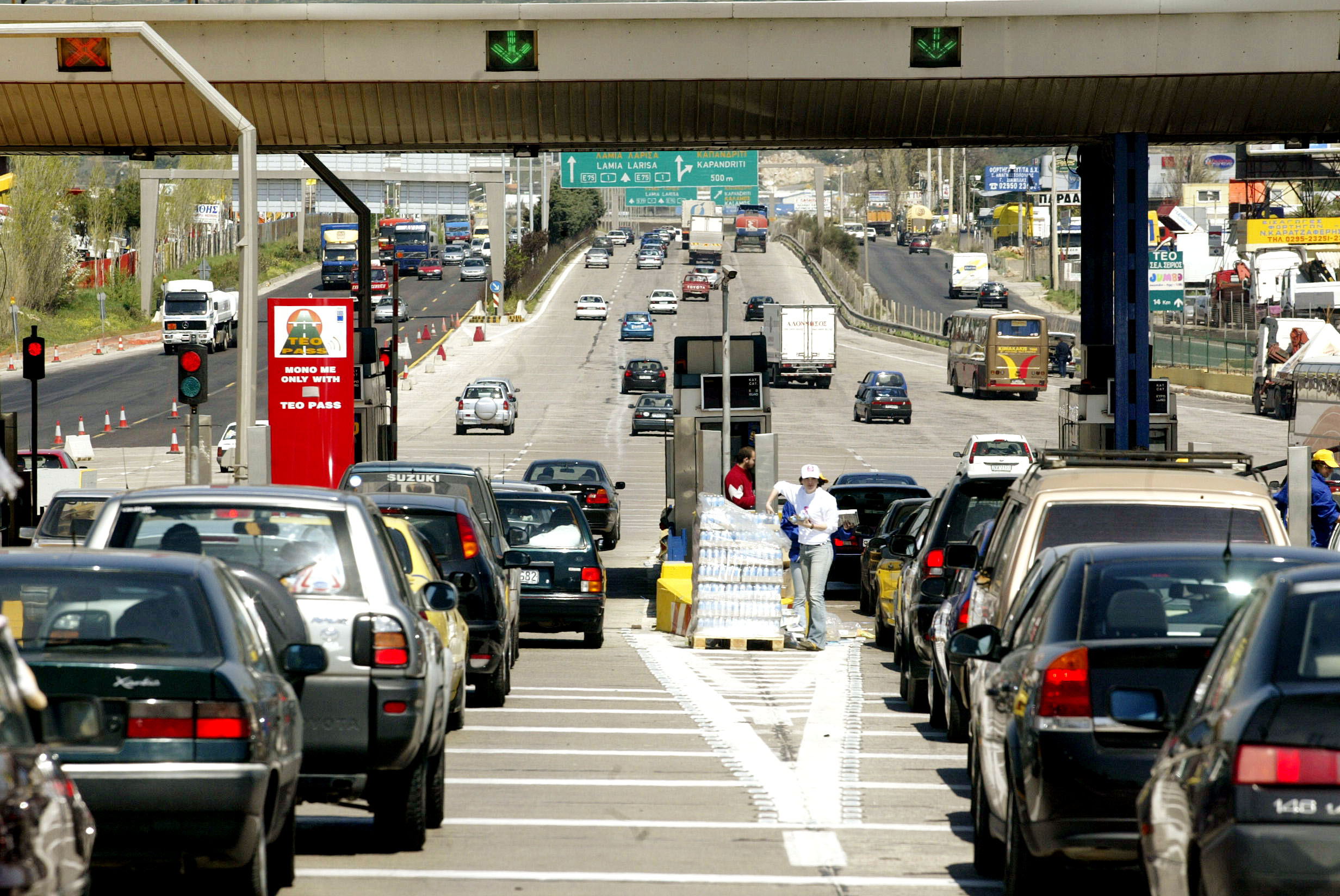 Τι απαντούν οι κοινοπραξίες των αυτοκινητοδρόμων για τα διόδια