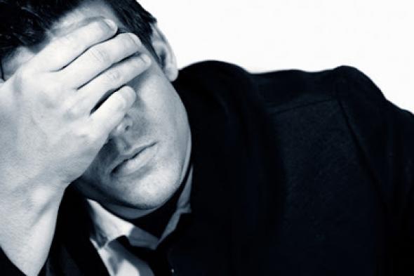 Ποια η διαφορά της θλίψης από την κατάθλιψη;