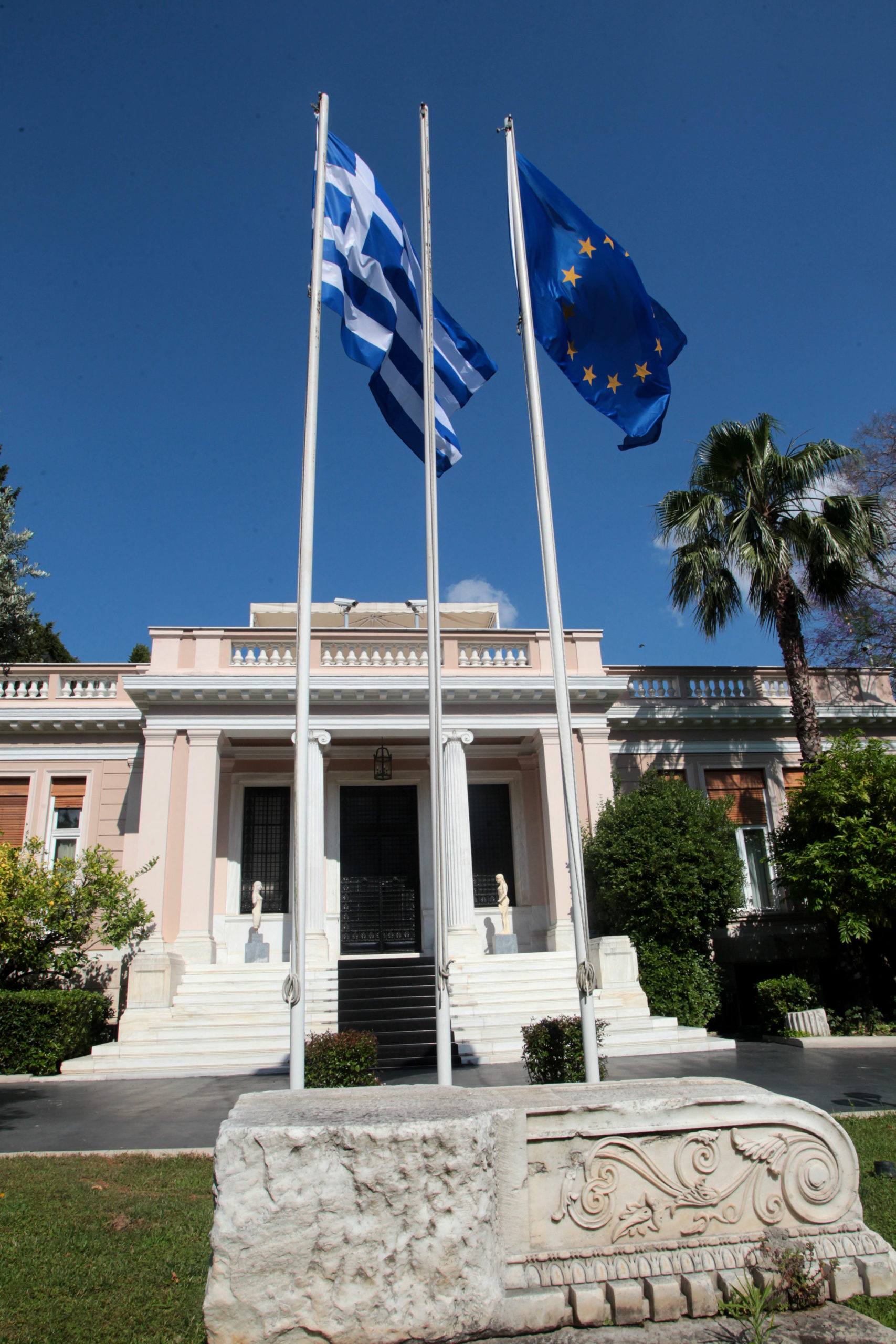 Αντίστροφη μέτρηση για τη νέα κυβέρνηση – Όλα τα σενάρια