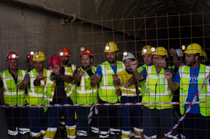 Απάντηση των μεταλλωρύχων στον Τσίπρα