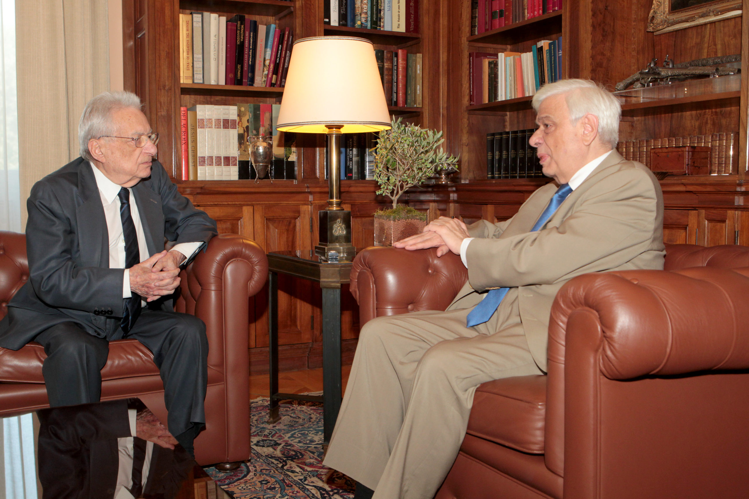 Παυλόπουλος για μεταναστευτικό: Δίνουμε εξετάσεις, όχι μόνο η Ελλάδα αλλά και η Ευρώπη – ΒΙΝΤΕΟ