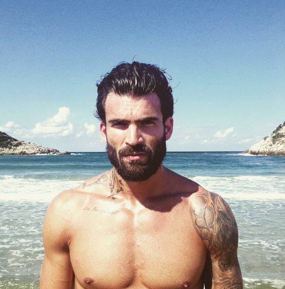 O Aλεξάνδρου από την παραλία στο instagram – ΦΩΤΟ