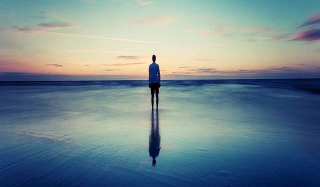 Κατάθλιψη: Αυτά είναι τα επικίνδυνα συμπτώματά της