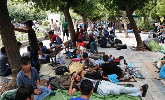 Δήμος Αθηναίων: Τι συζητήθηκε για την κατάσταση στην πλατεία Βικτωρίας