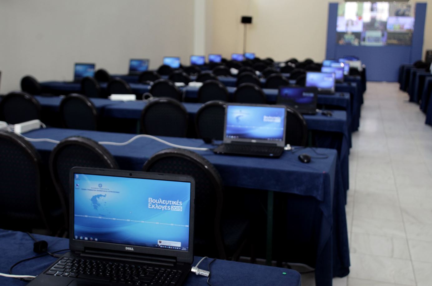 Πρόβα εκλογών στο υπουργείο Εσωτερικών