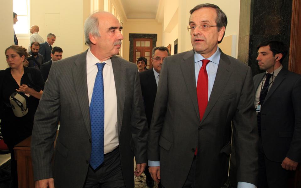 Ο Σαμαράς στην Ομόνοια για την ομιλία του Μεϊμαράκη – ΦΩΤΟ