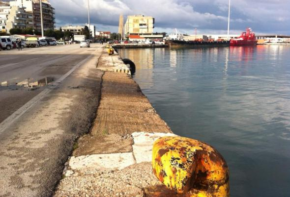 Συνεχίζονται οι έρευνες για τα αίτια της τραγωδίας στην Πάτρα