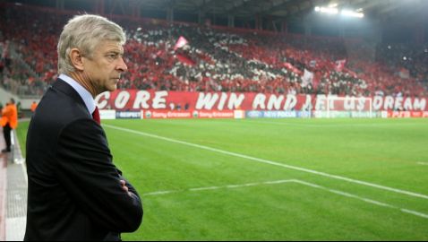 Σοκαρισμένος ο Βενγκέρ μετά την ήττα από τον Ολυμπιακό – ΒΙΝΤΕΟ