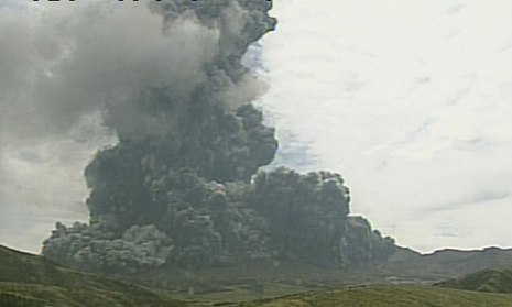 Έκρηξη ηφαιστείου στο νησί Κιούσου της Ιαπωνίας – ΒΙΝΤΕΟ