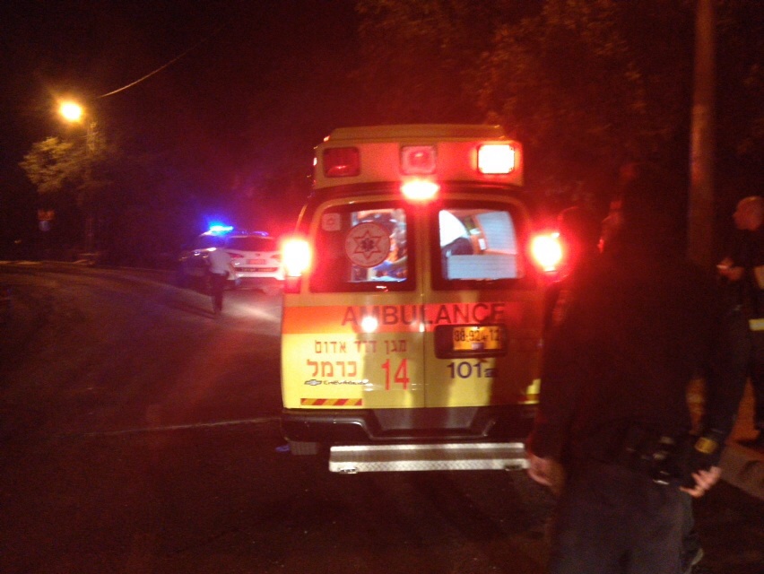 Ένας νεκρός από την επίθεση σε σταθμό λεωφορείων στο Ισραήλ