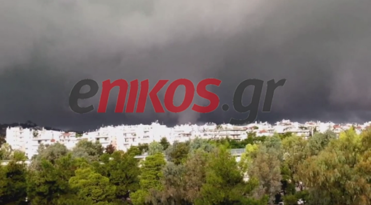 Νέφωση που θυμίζει… “ανεμοστρόβιλο” στο Ψυχικό – ΒΙΝΤΕΟ αναγνώστη
