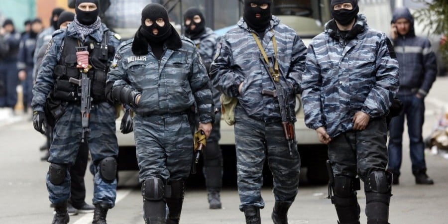 3 άτομα συνελήφθησαν με την υποψία ότι προετοίμαζαν τρομοκρατική επίθεση στη Μόσχα