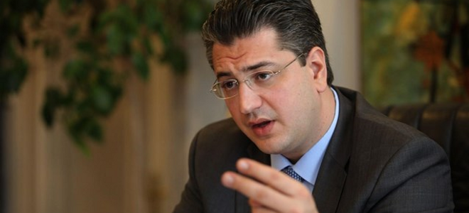 Τζιτζικώστας: Ο Τσίπρας είναι “εθνικά επικίνδυνος”