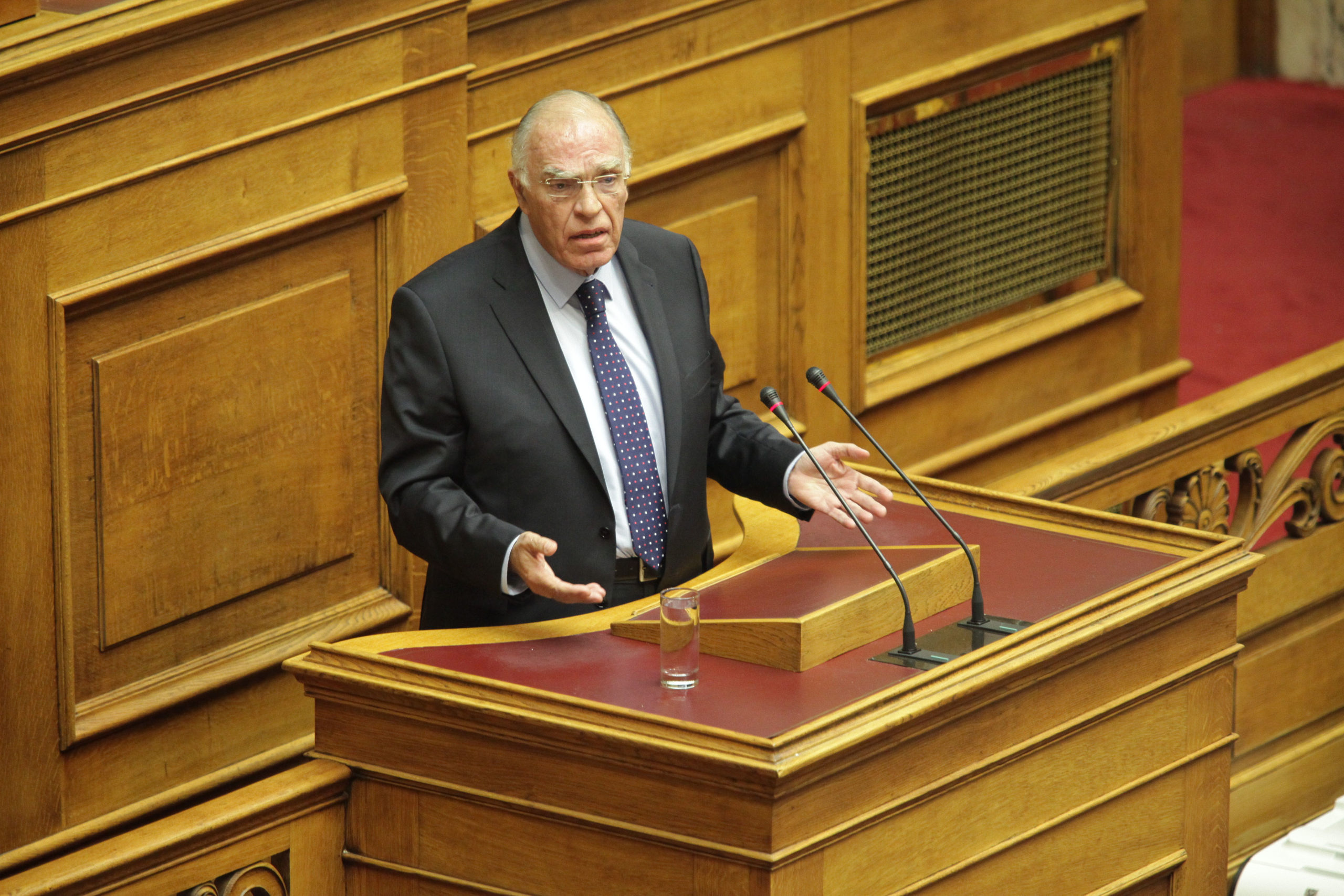 Σαμαράς vs Λεβέντης 1 – 0