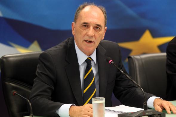 Στον αέρα η διαπραγμάτευση με την τρόικα για τα κόκκινα δάνεια