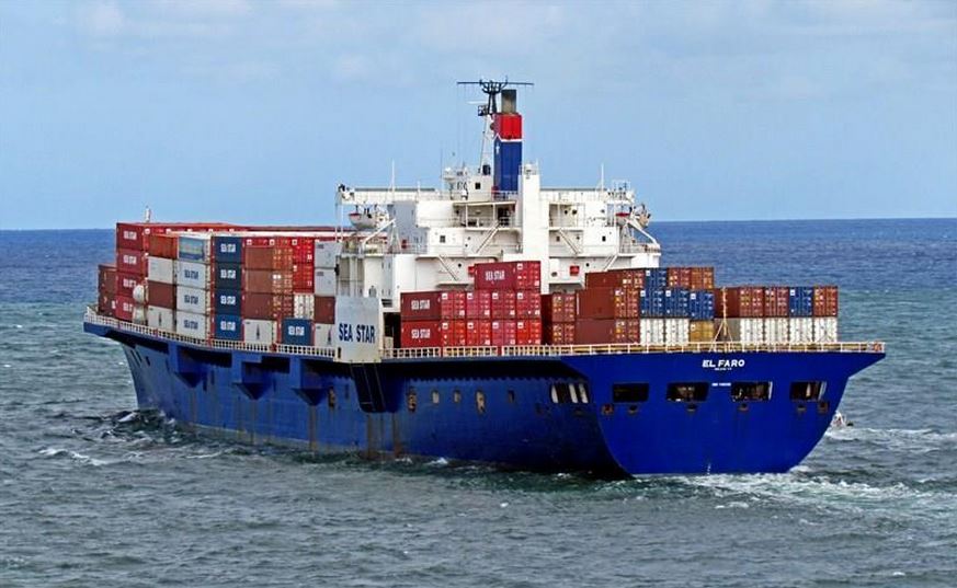 Φορτηγό πλοίο εξέπεμψε SOS λόγω του τυφώνα Χοακίν