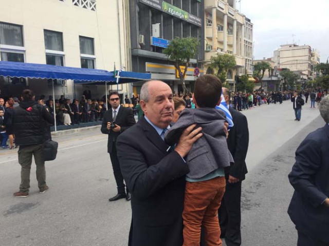 Ο μικρός που έκλεψε την καρδιά του Κουίκ – ΦΩΤΟ