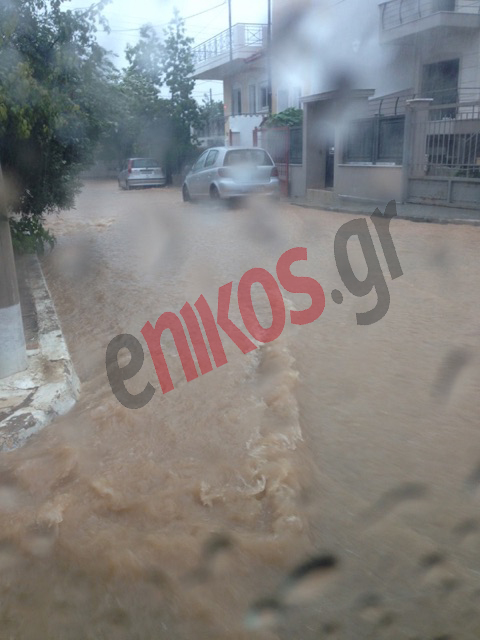 Πλημμύρισαν δρόμοι στη Φυλή – ΦΩΤΟ