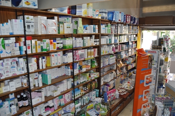 Οι φαρμακοποιοί προειδοποιούν με κινητοποιήσεις διαρκείας