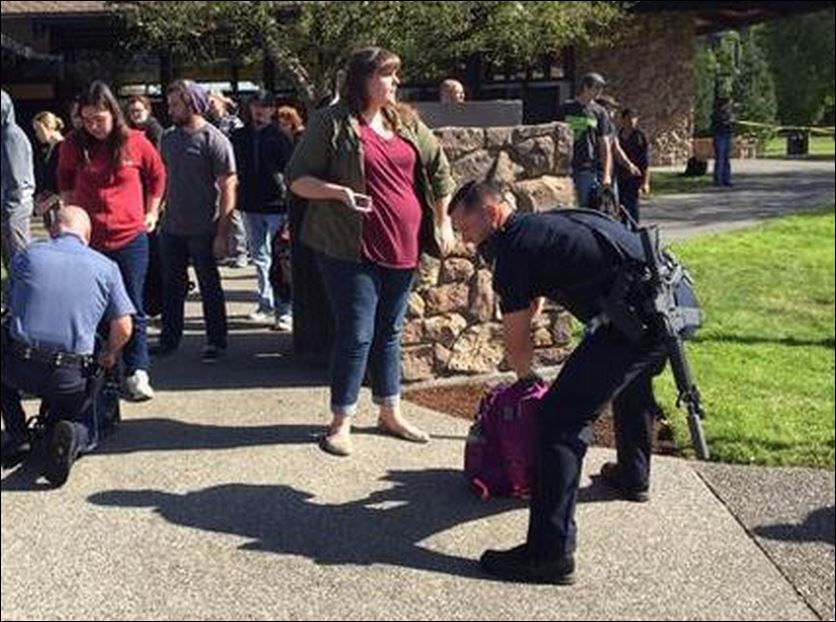 Σοκαριστικές οι πρώτες φωτογραφίες από το πανεπιστήμιο του Όρεγκον