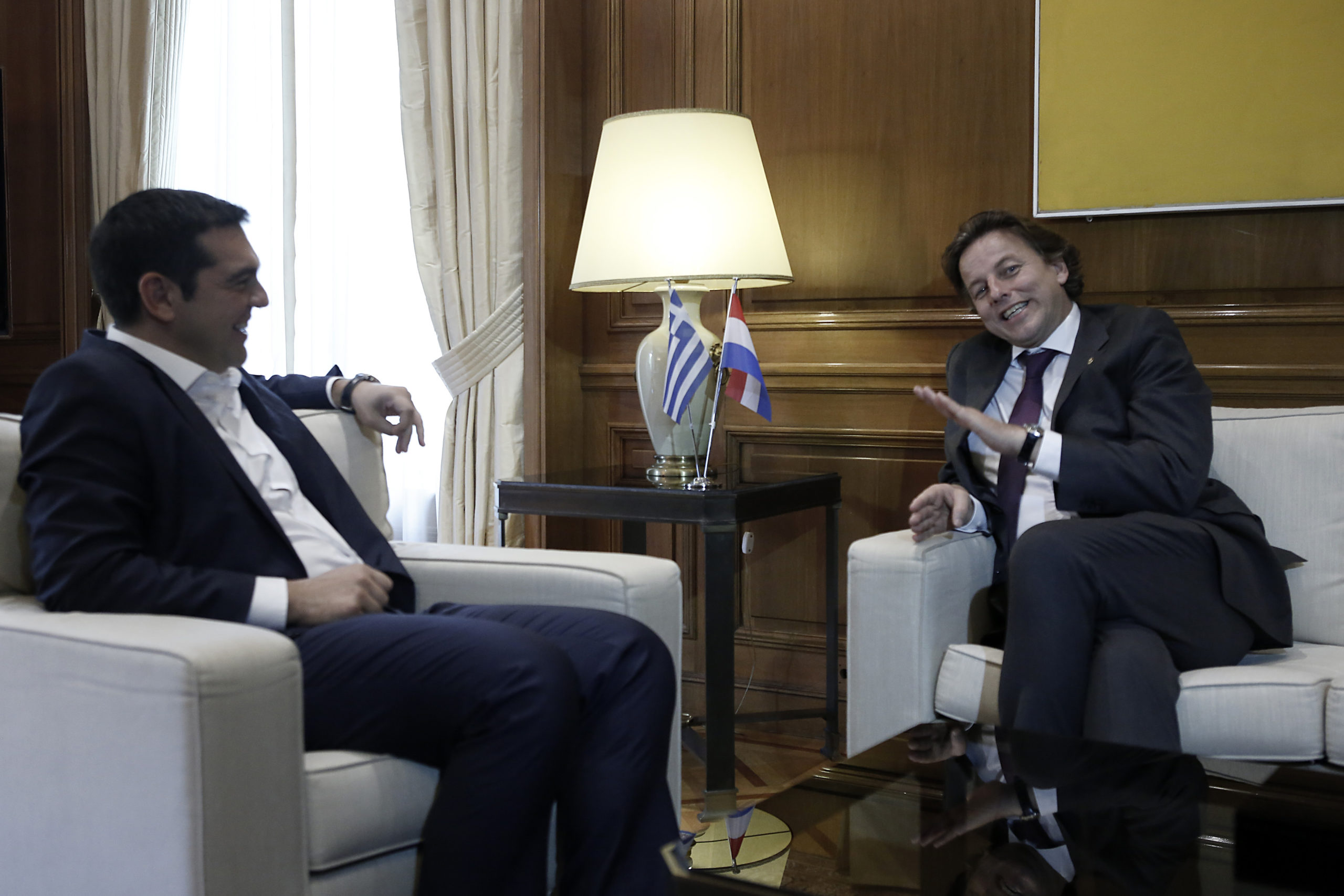 Αυτά συζήτησαν ο Τσίπρας με τον Ολλανδό ΥΠΕΞ
