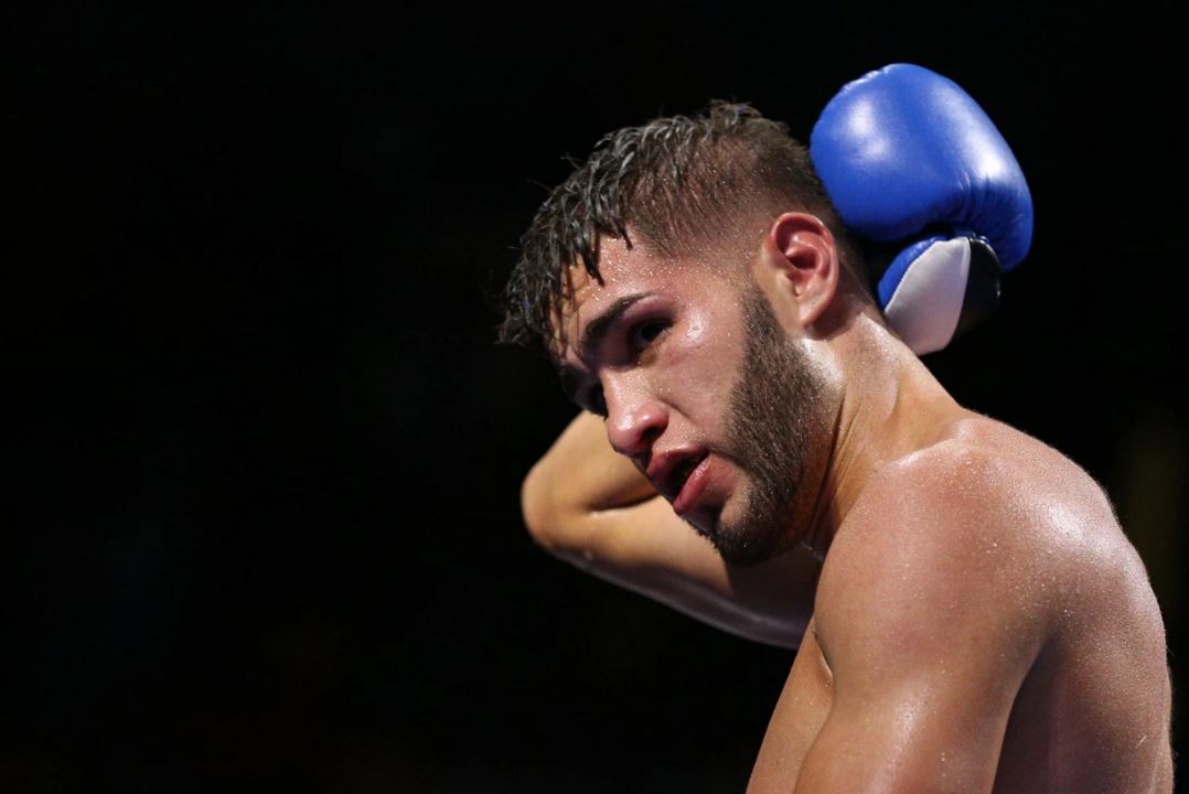 Μάχη για τη ζωή δίνει ο πυγμάχος που τραυματίστηκε σε αγώνα