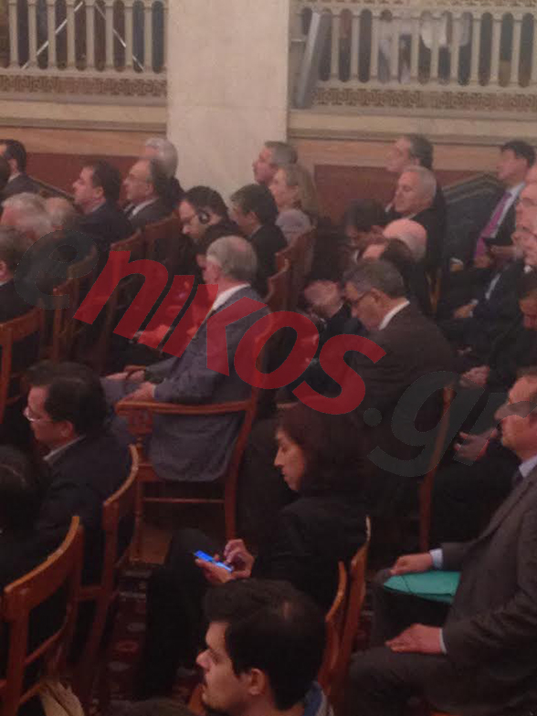 Βρήκαμε την “φύλακα άγγελο” του Ολάντ – ΦΩΤΟ