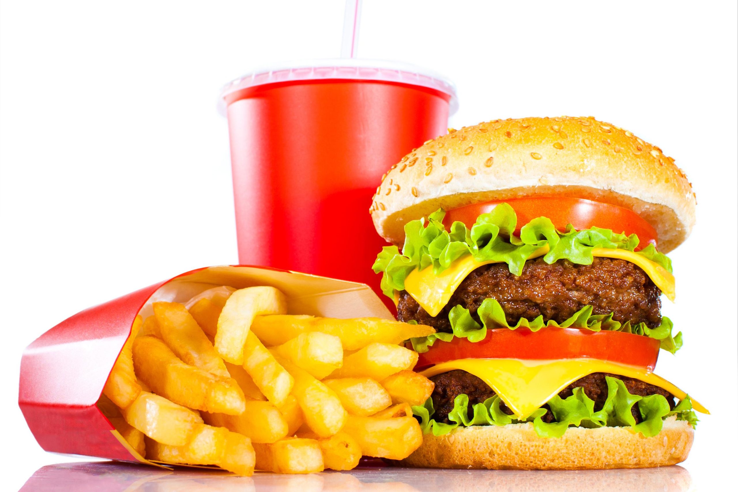 Fast food: Διαβάστε τι προκαλεί στον οργανισμό