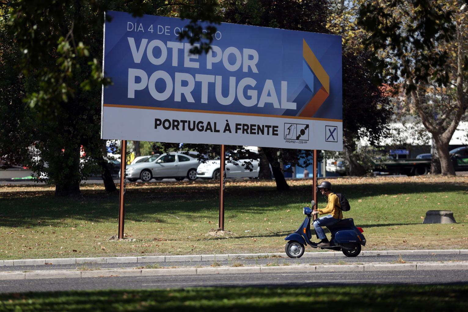 Πορτογαλία- Ο “καλός μαθητής” της τρόικας σε ακυβερνησία