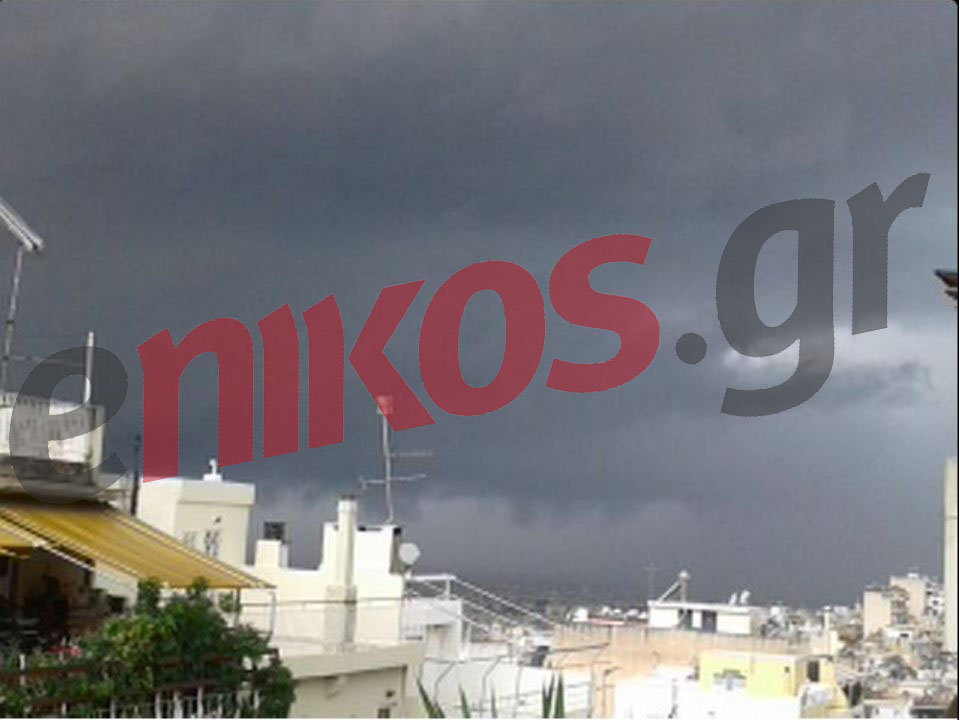 Μαύρος ο Αττικός Ουρανός – ΦΩΤΟ αναγνώστη