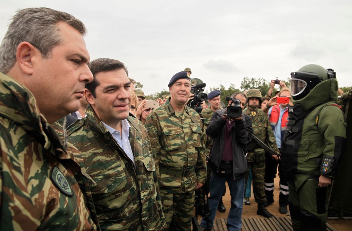 Σκέψεις στο Πεντάγωνο για αύξηση της θητείας στο στρατό