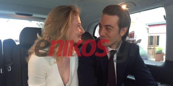 Ο Σκορπιός πλημμύρισε λευκά τριαντάφυλλα