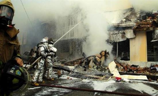 Τρόμος στην Μπογκοτά – Αεροπλάνο συνετρίβη πάνω σε κτίριο – ΒΙΝΤΕΟ