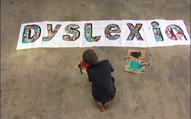 Δυσλεξία: Τα 9 σημάδια για να την αναγνωρίσεις