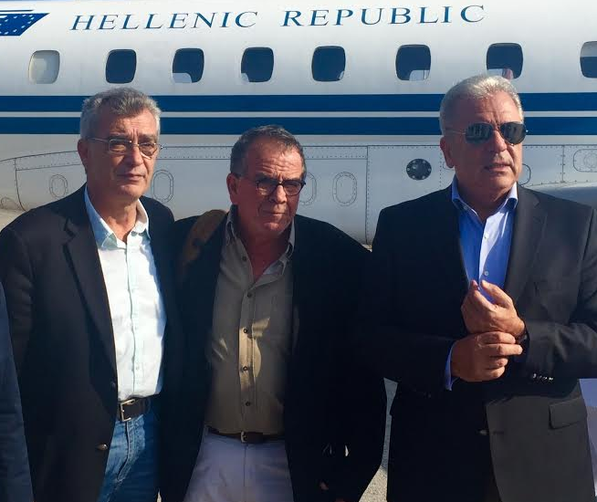 Έφτασαν στη Μυτιλήνη Αβραμόπουλος και Σουλτς – ΦΩΤΟ