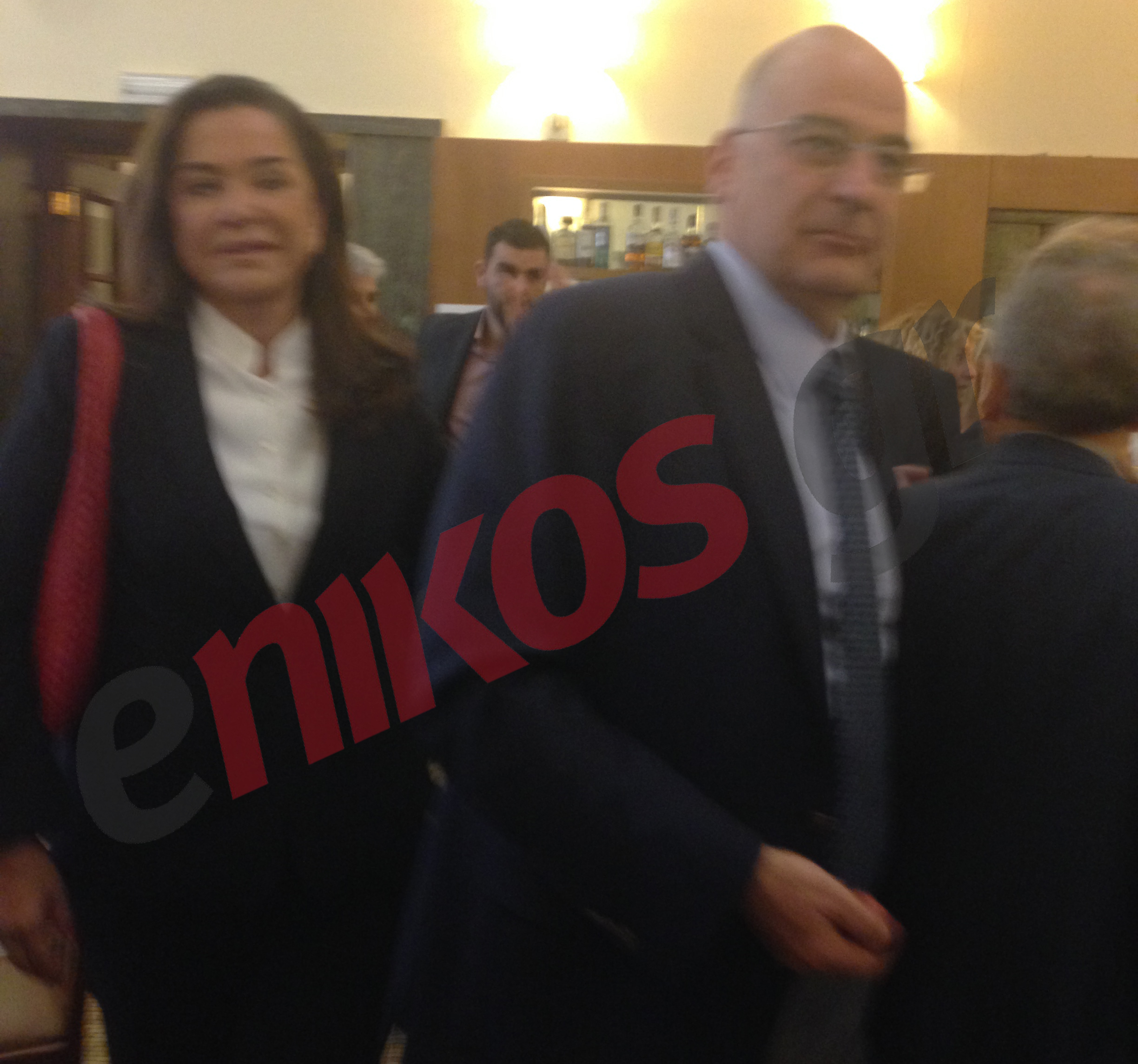 Χαμογελαστοί Ντόρα και Δένδιας – ΦΩΤΟ