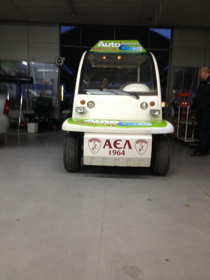 Στον πάγκο οι “γκαφατζήδες” τραυματιοφορείς – Προμηθεύτηκε αυτοκινητάκι η ΠΑΕ – ΦΩΤΟ